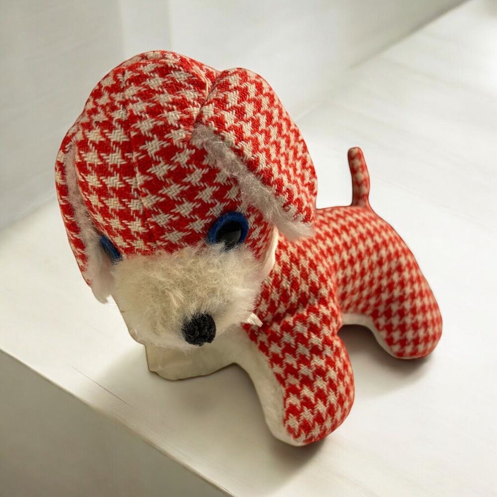 Vintage Beloved Toys Plush Dog Red White Houndstooth Knit Carnival Prize
